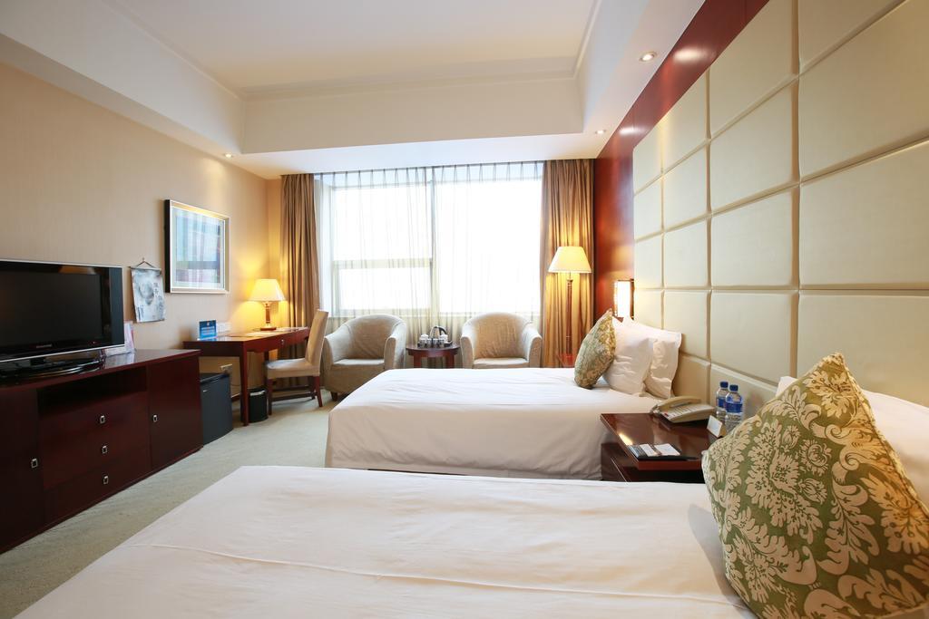 Beijing Jingyi Hotel Esterno foto