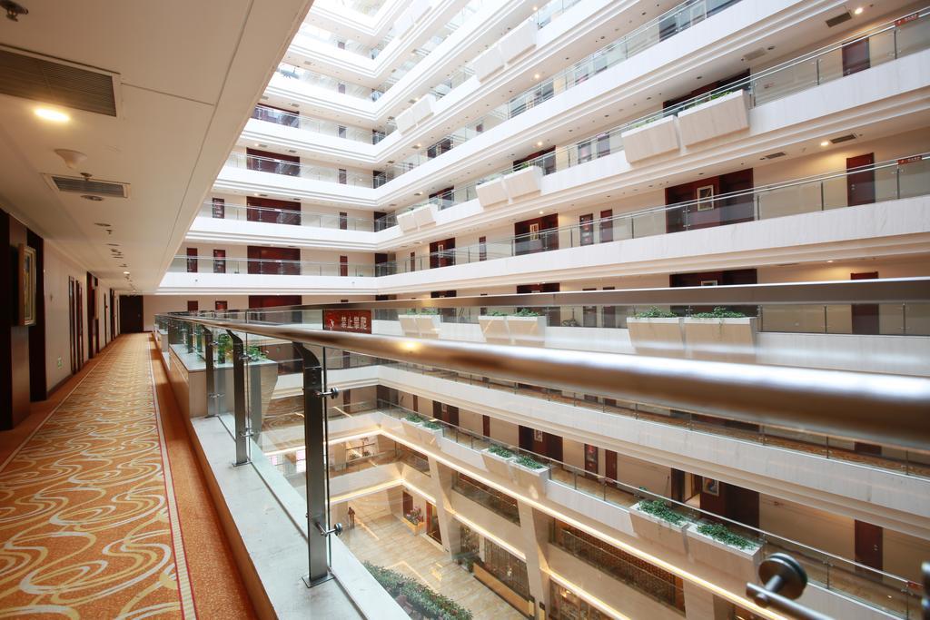 Beijing Jingyi Hotel Esterno foto